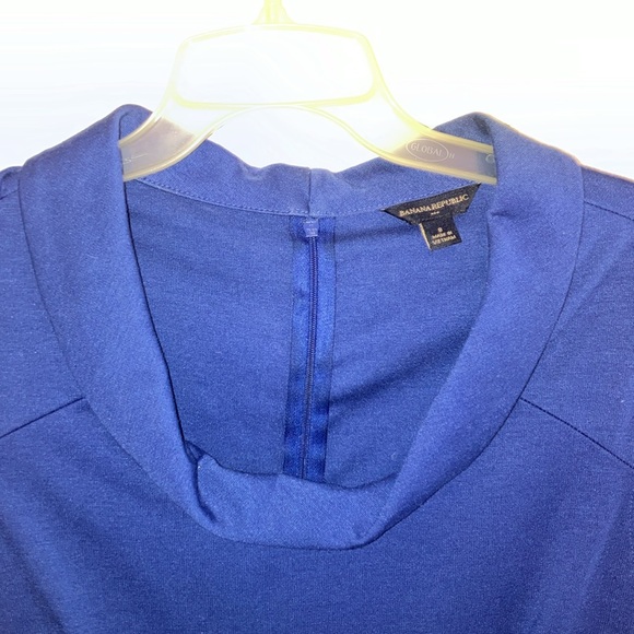 Blue Banana Republic sheath dress in size 8. - Picture 3 of 7